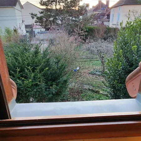 Champagne 住宿加早餐酒店 3*