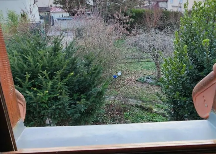 Champagne Frühstückspension 3*